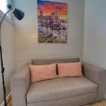 - Haus P, App 0p0504 *