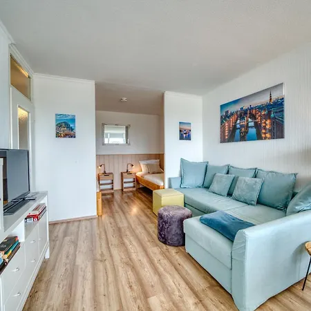 - Haus P, App 0p0504 Apartamento *